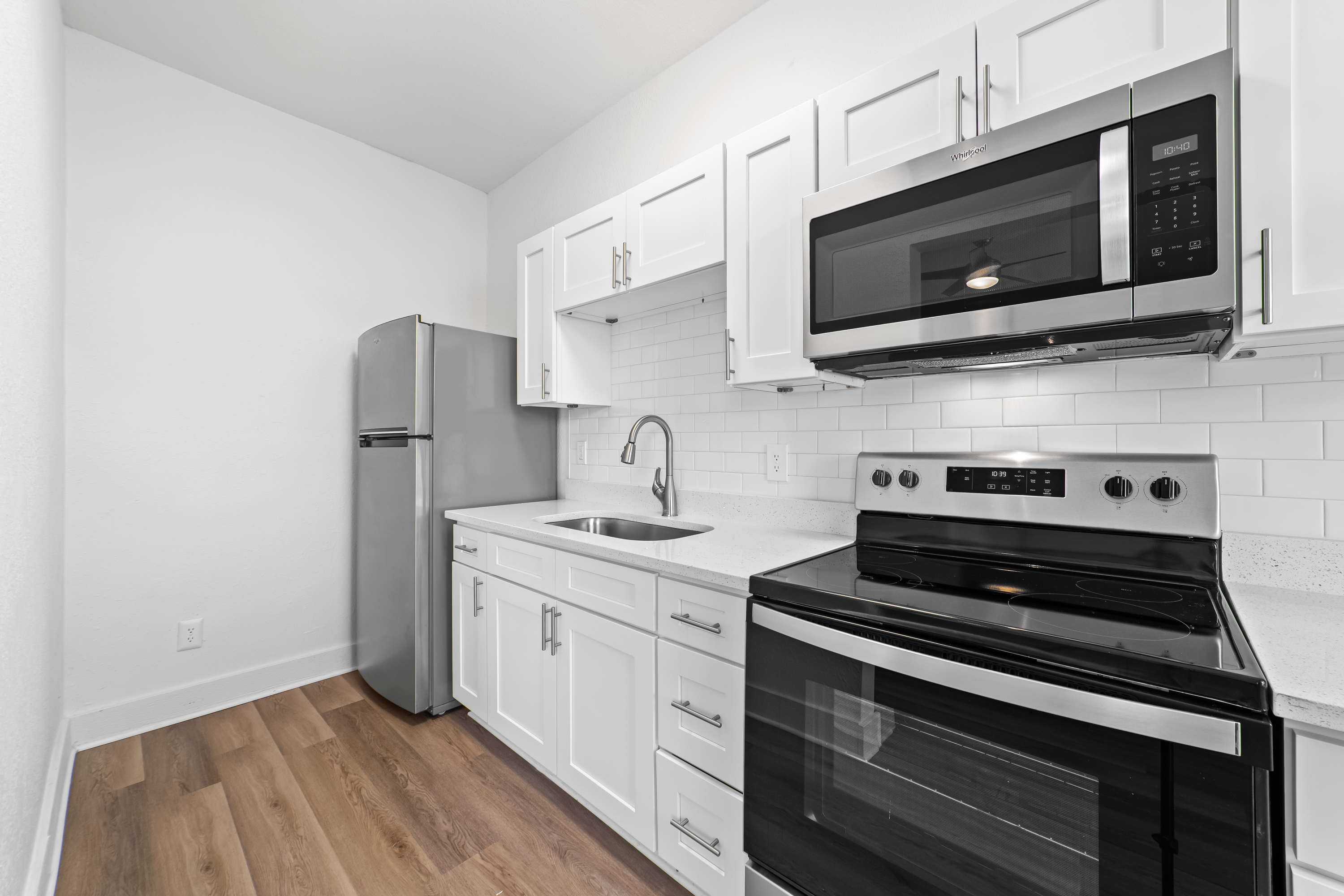 931 Rubel Street - 3