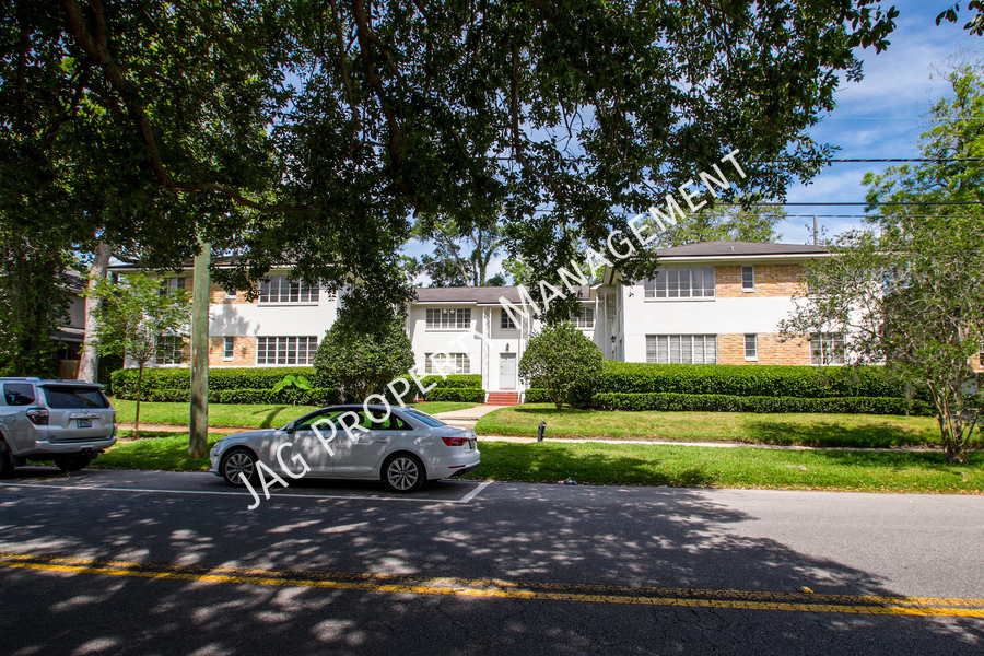 2761 Saint Johns Avenue - 8